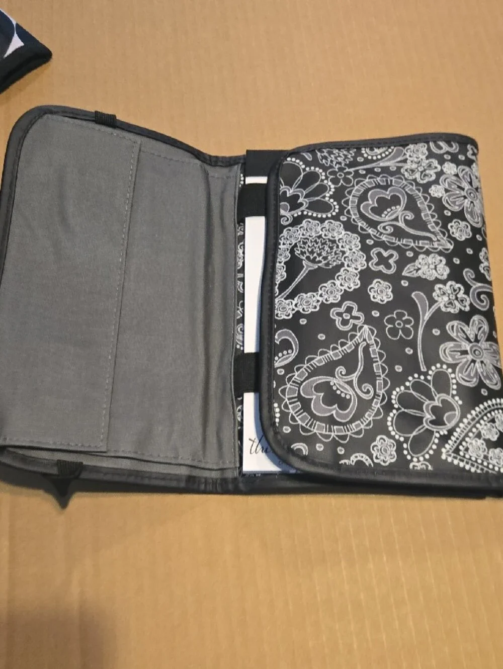 Thirty-one Organizer w/pad of Paper